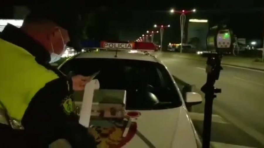 VIDEO/ Shpejtësi në rrugë, ja çfarë ndodhi gjatë natës në Tiranë