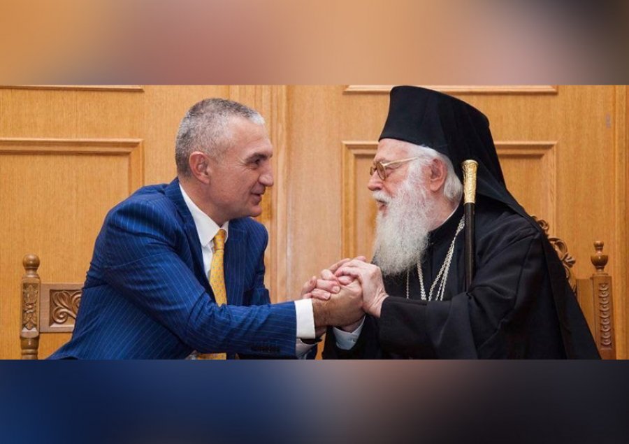 Kryepeshkopi Anastas operohet/ Meta: Krenar për rolin e çmuar të Fortlumturisë së Tij