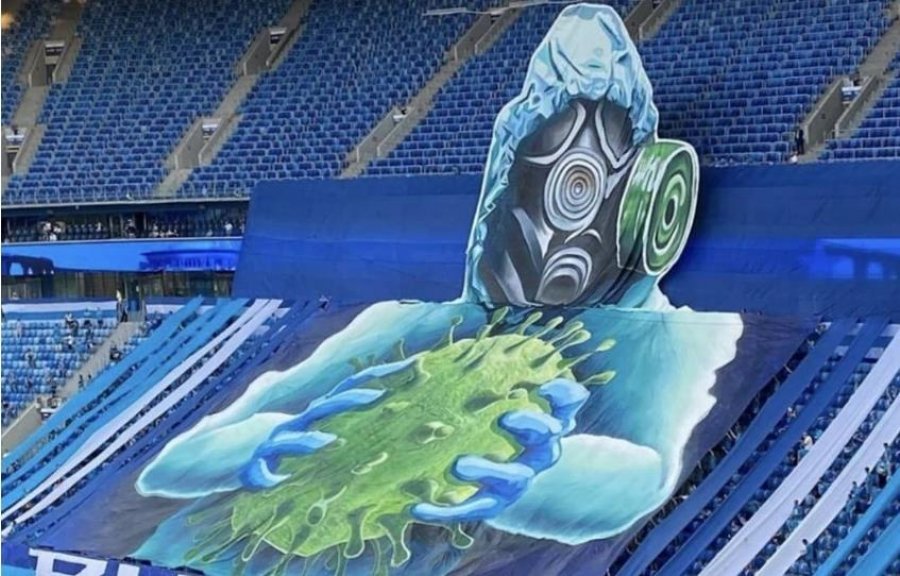 FOTO - VIDEO/ Tifozët e Zenit dhurojnë spektakël me 'virusin' në shkallët e stadiumit