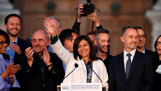 Rekord bojkoti në zgjedhjet lokale në Francë/ Anne Hidalgo rifiton Parisin