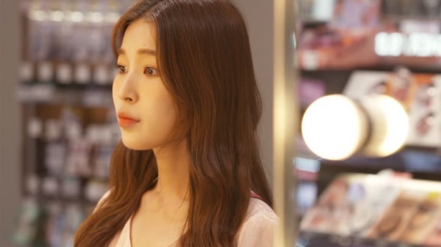 'Bukuria është liri', të rinjtë koreano-veriorë vënë makeup për tu kryengritur ndaj shtetit