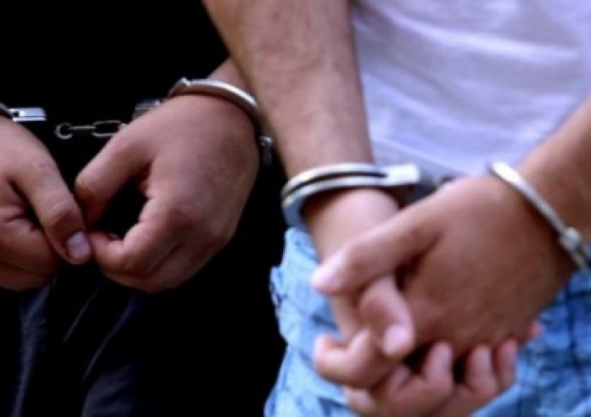 Arrestohen 5 persona në Prishtinë 