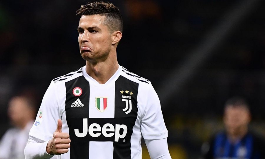 'Nuk jemi si Ronaldo, nuk mund të pranojmë ulje page', portieri në Itali e thotë troç!