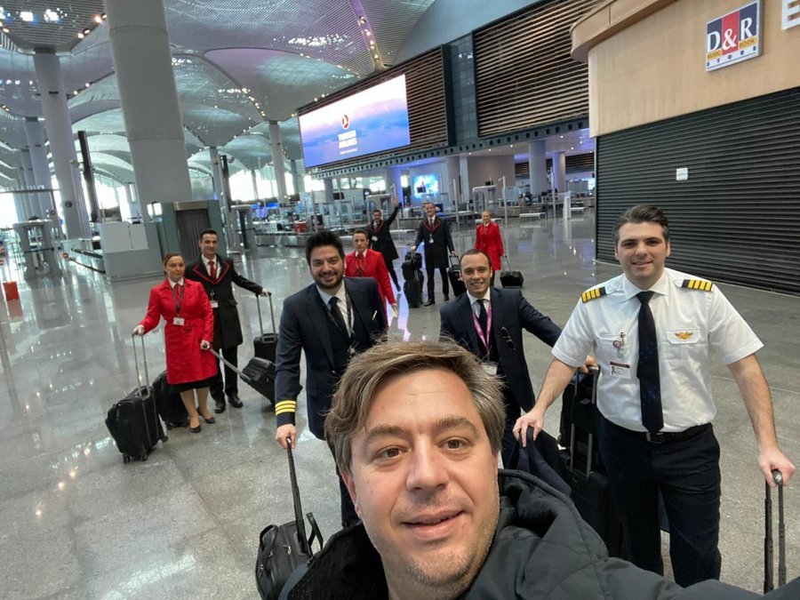 Ekuipazhi i Air Albania, gati për fluturimin e riatdhesimit të shqiptarëve të mbetur jashtë vendit