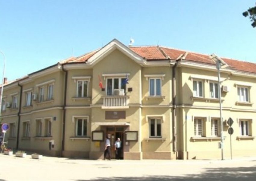 Komunarët e Podujevës shpenzuan gati 57 mijë euro për vetura për nëntë muaj