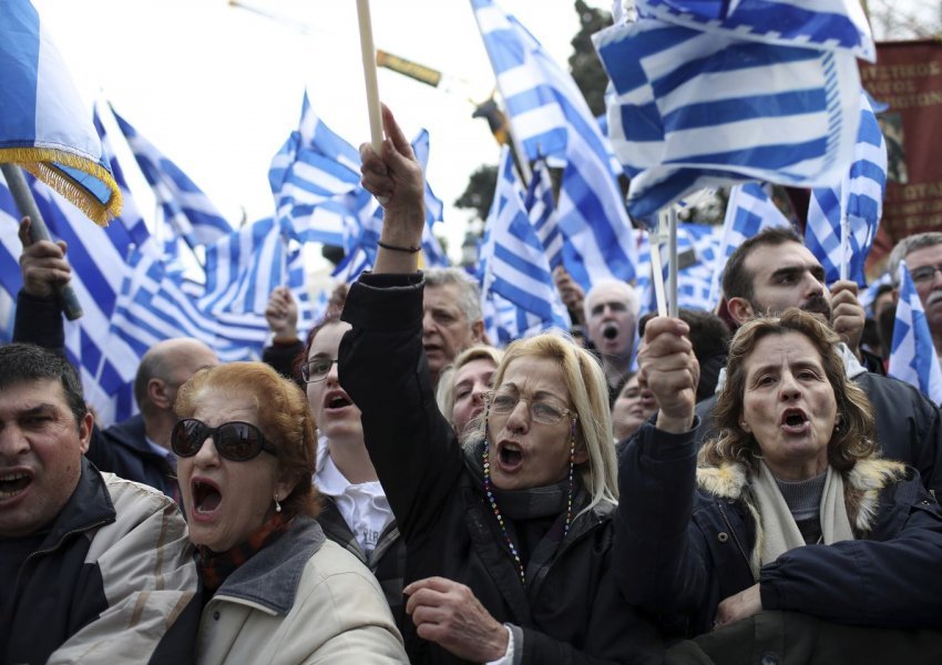 Greqia përkujton kryengritjen e studentëve kundër juntës ushtarake, opozita zotohet se do të zhvilloi tubime pavarësisht kufizimeve