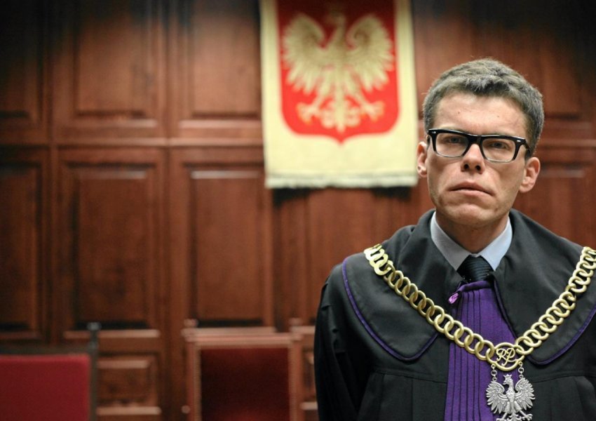 Polonia përgatitet të burgosë gjyqtarin kritik ndaj Qeverisë