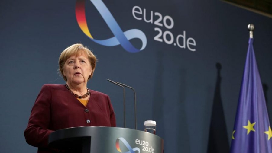 Kancelarja Merkel: Kemi shpresa për vaksinat në dhjetor