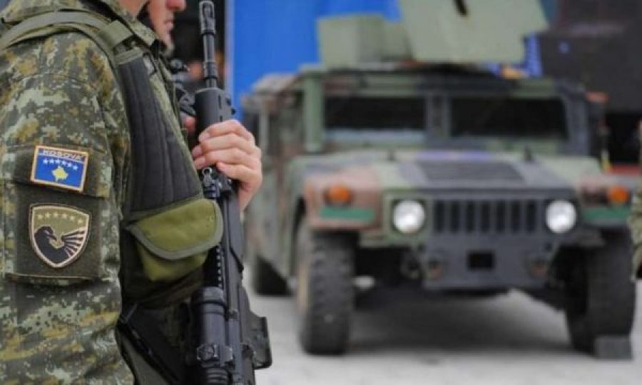 ‘Ushtria e Kosovës duhet të armatoset’, Eksperti i sigurisë: Ndërkombëtarët po heshtin ndaj kërcënimeve të Serbisë