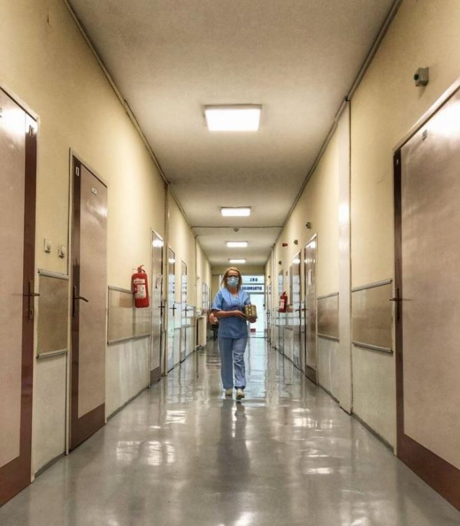 Spitali i Pejës: 29 mjekë e infermierë janë të infektuar me Covid