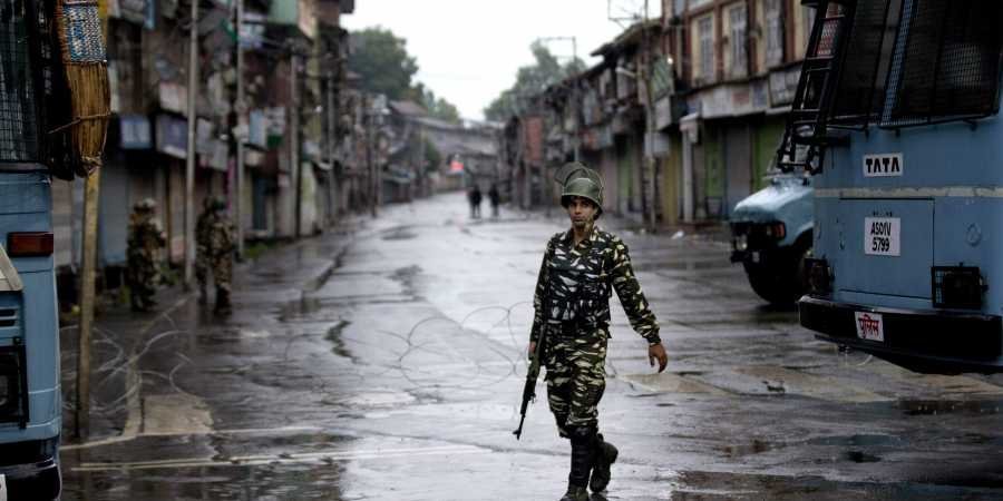 Përleshje në Kashmir, dy ushtarë Indian mbeten të vrarë