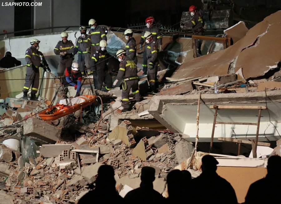 Sot mbushet 1 vit nga tërmeti i tmerrshëm i nëntorit, 51 jetë të humbura