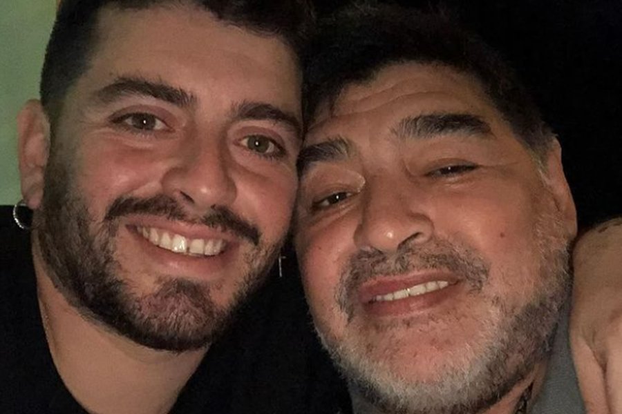 Mesazhi prekës i djalit të Maradona-s pas vdekjes së të atit: Me ty në krah ndjehesha i pathyeshëm!