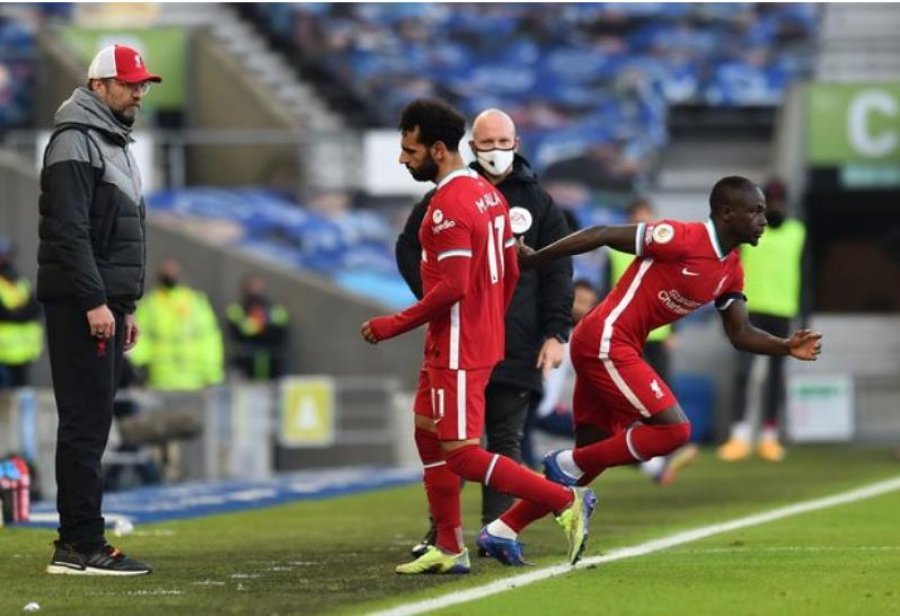 VIDEO/ Klopp e zëvendësoi kundër Brighton, Salah tregon hapur zhgënjimin