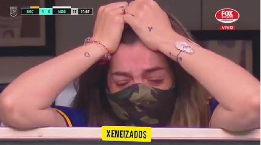VIDEO/ Vajza e Maradonës 'shpërthen' në lotë pas këtij gjesti të Boca Juniors 