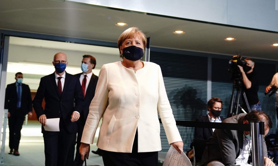 Merkel: Ja një mënyrë efikase për të mbajtur larg koronavirusin