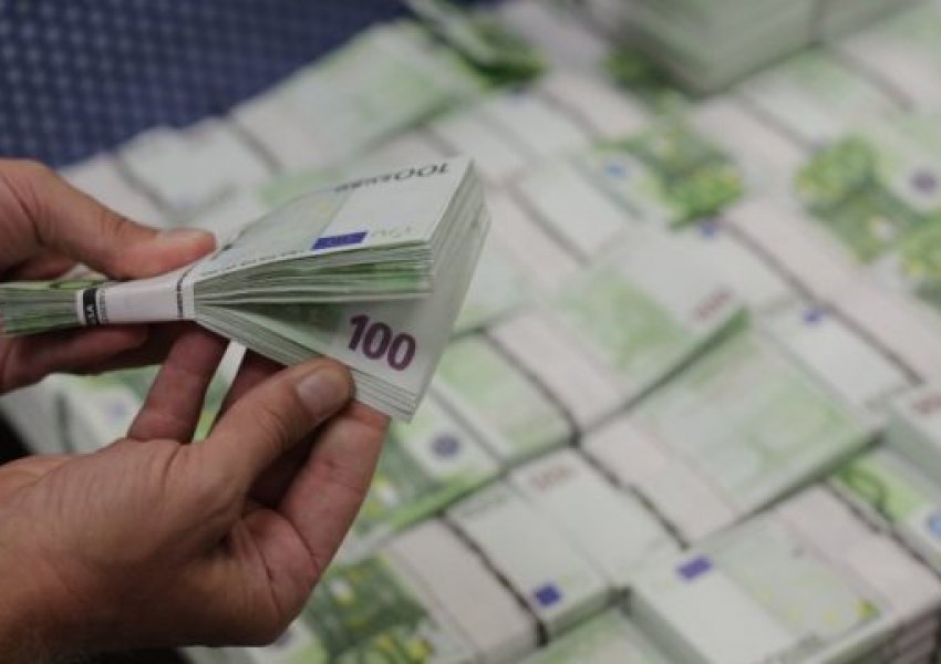 Fondi Kosovar për Garanci Kreditore brenda një muaj shpërndau 110 kredi me vlerë prej 4.4 milionë euro