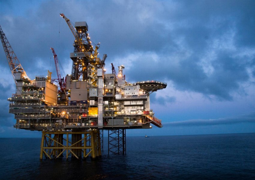 Gjashtë fusha të naftës dhe gazit në Norvegji mbyllen, ndërsa përshkallëzohet greva