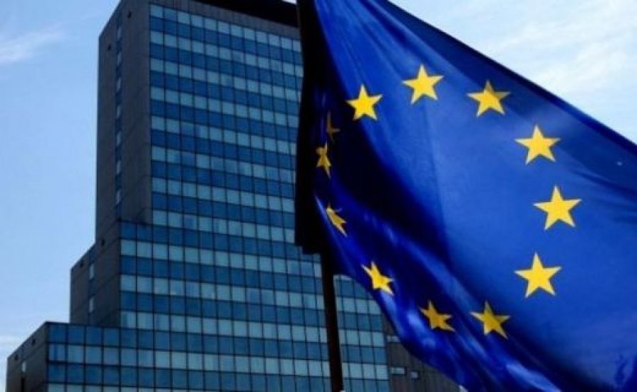 Ambasadorët e shteteve të BE-së mblidhen, do të vendosin si të veprojnë për situatën në Kosovë