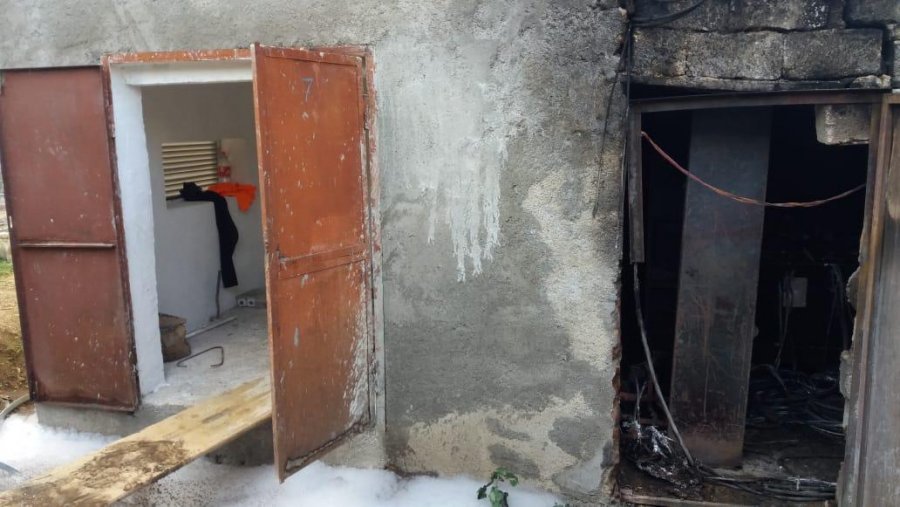 Rrezikohen gratë shtatzana në maternitetin e Elbasanit, zjarri në kabinën elektrike