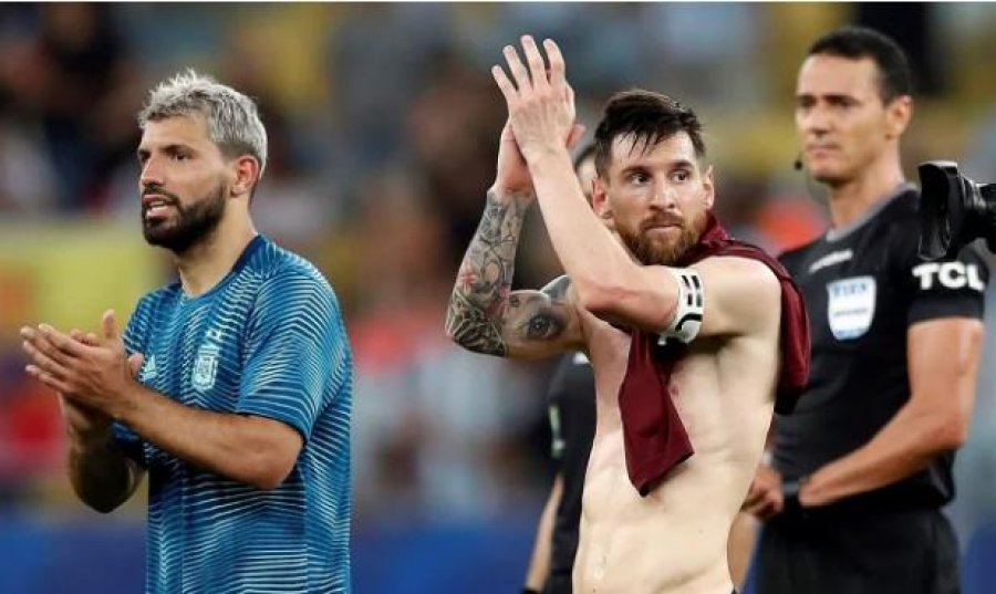 Aguero: Me Messin jemi çift i vjetër, ai ankohet...
