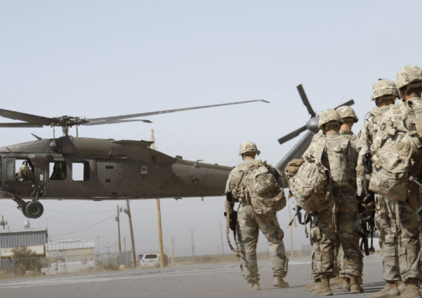 Përfundojnë trajnimet në Iowa, ushtarë të rinj amerikanë nisen për në Kosovë