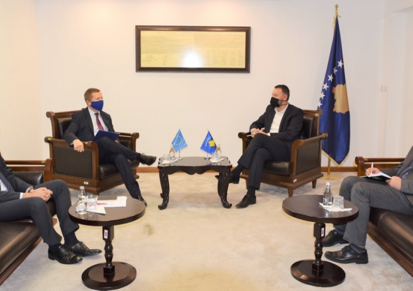  BE-ja e rikonfirmon mbështetjen për modernizimin e infrastrukturës rrugore në Kosovë