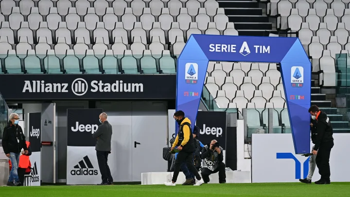 Avokati i Napolit: Humbja në tavolinë me Juventusin është vendim i gabuar