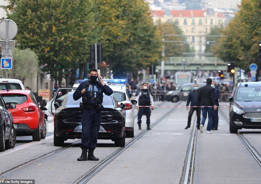 Franca në shok/ Regjistrohen tre sulme terroriste, dy në tokën e saj