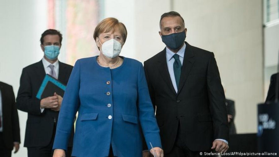 Karantina e dytë/ Merkel prezanton masat e ashpra, kundërshtime në Bundestag