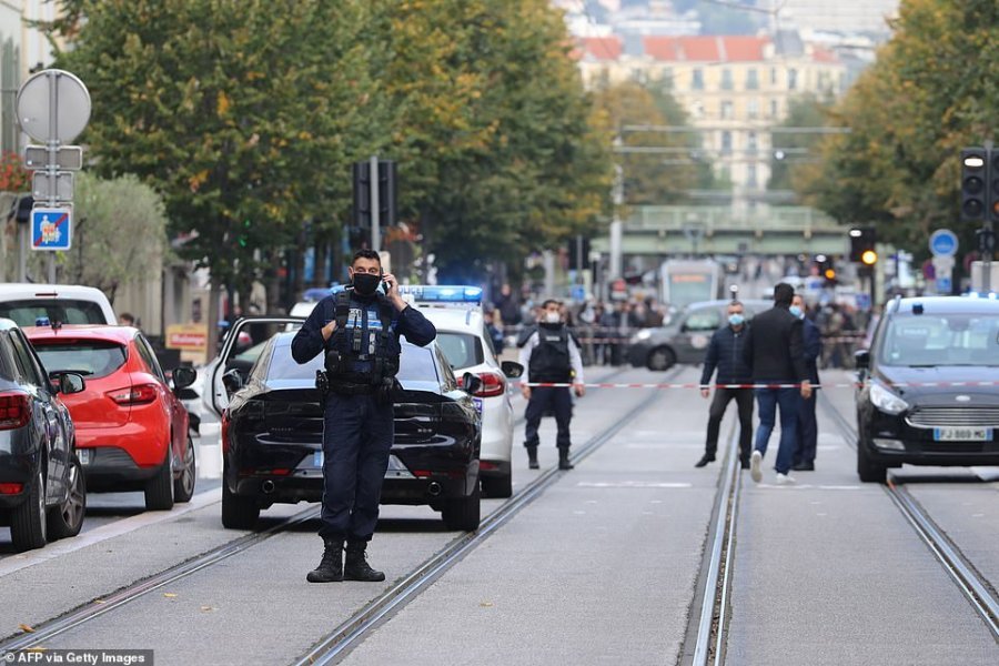 Franca në shok/ Regjistrohen tre sulme terroriste, dy në tokën e saj