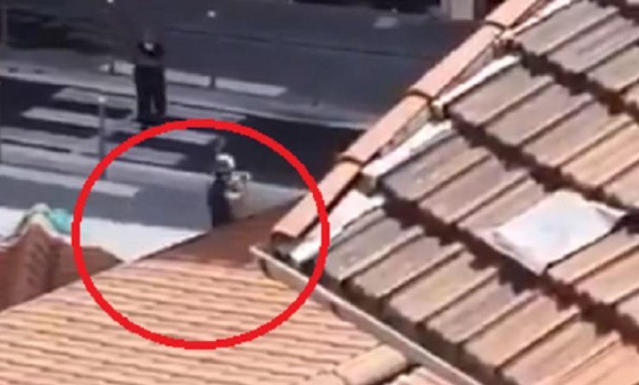 VIDEO/ Vrau me thikë tre persona, dalin pamjet e arrestimit të autorit në Nice