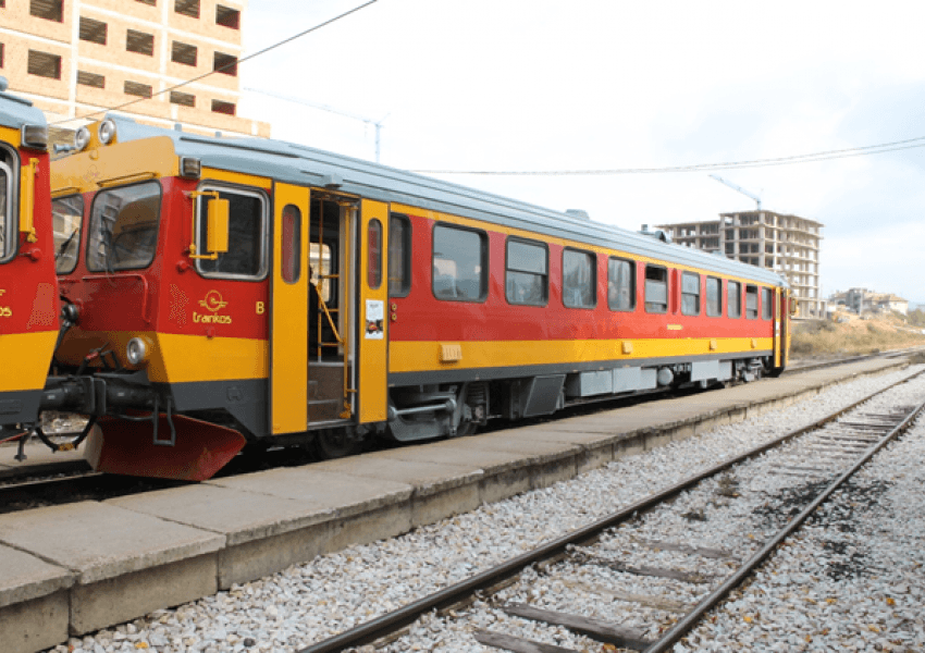 Raporti/Ja si pësoi rënie transporti i mallrave me tren në Kosovë