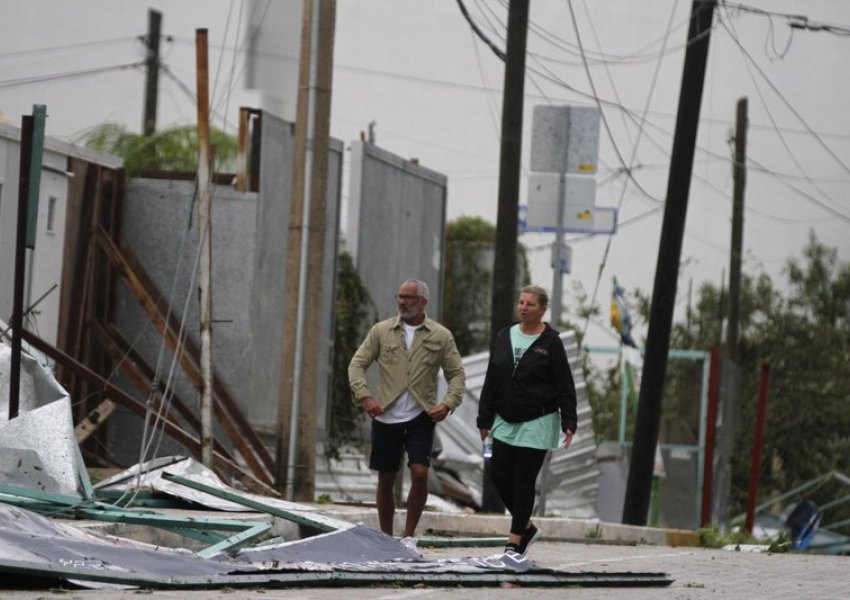 SHBA/ Uragani ‘Zeta’ la pas gjashtë viktima dhe mijëra persona të pastrehë