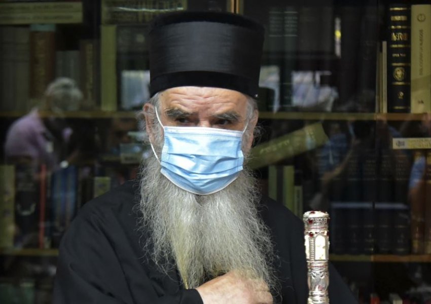 Vdes kreu i Kishës Ortodokse Serbe në Mal të Zi, ai kishte urrejtje të madhe për Kosovën