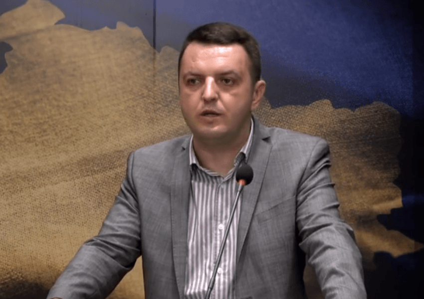 Kosovë/ ‘Do bjeri qeveria?!’ Ministri Selimi shpjegon situatën