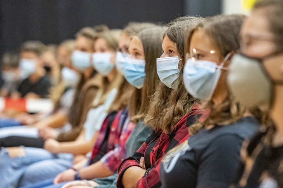 Nxënësve në Berlin iu kërkohet të mbajnë maska vetëm për 9 ditë