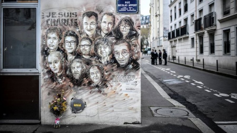 'Charlie Hebdo': 14 të dyshuar do të dalin në gjyq për masakrën në Paris