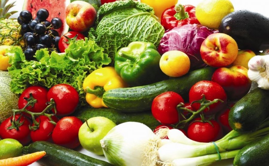 Nutricionistja e njohur: Konsumi i këtyre ushqimeve rrit ndjeshëm rrezikun për kancer