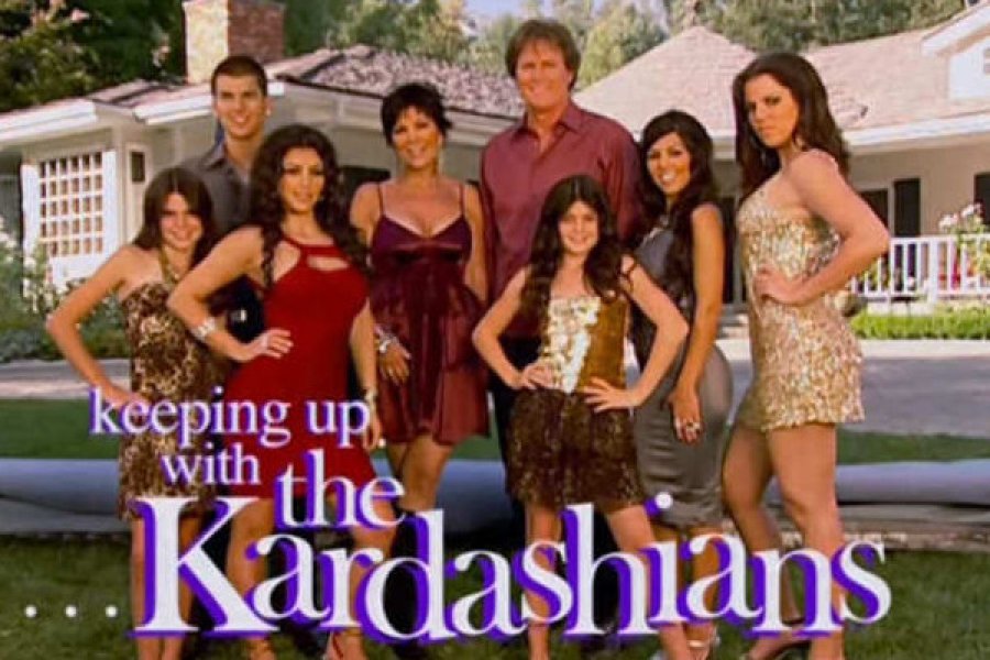 Pamje shokuese/ Si kanë ndryshuar motrat Kardashian nga 2007-ta, deri më sot 