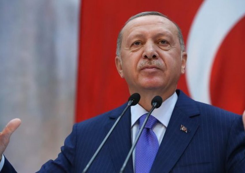 Erdogan bisedoi me Thaçin dhe Vuçiqin, pajtohen që të vazhdojnë bashkëpunimin