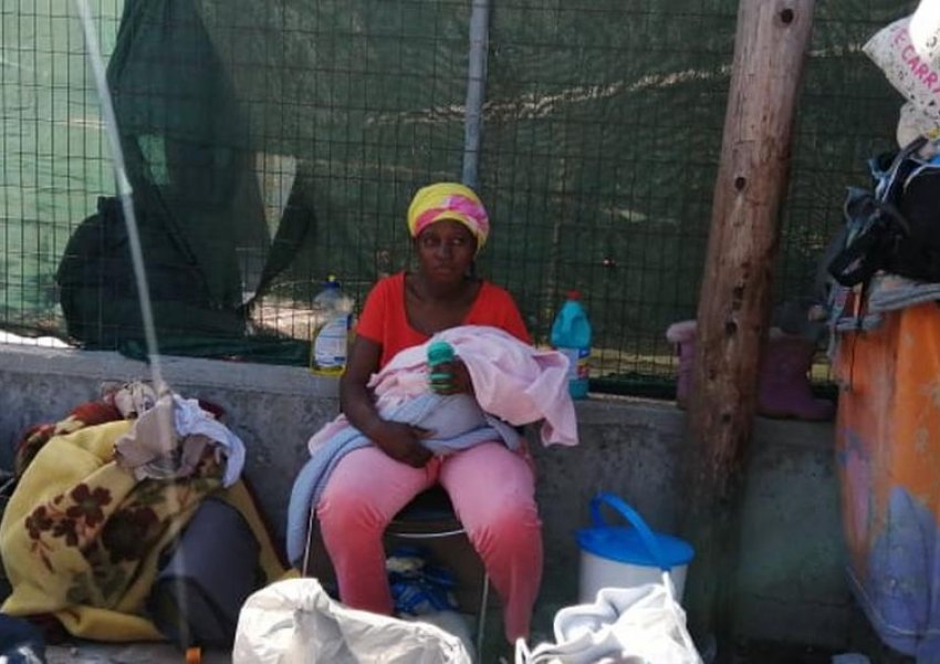 'Edhe këtij do t'i vihet zjarri'- Ishulli Lesbos nuk do një kamp të dytë