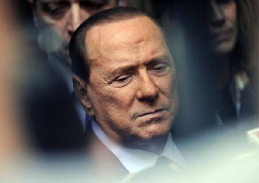 Berlusconi lirohet nga spitali