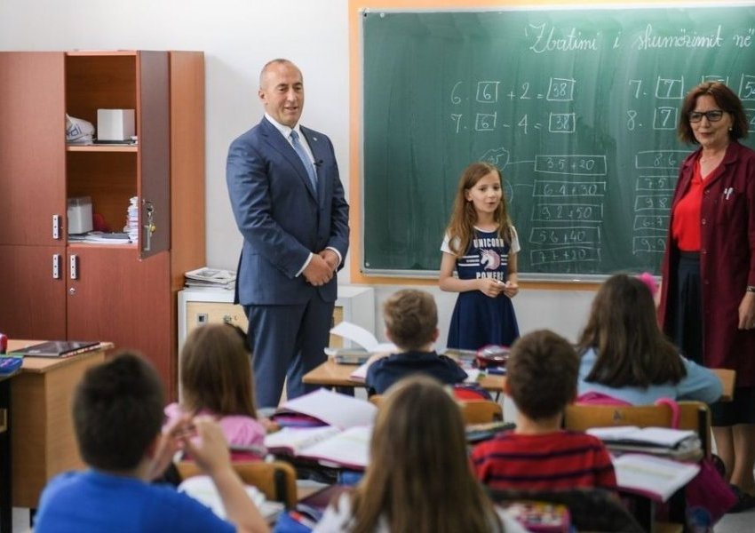 Haradinaj uron nxënësit: Është një shtator ndryshe nga vitet e tjera