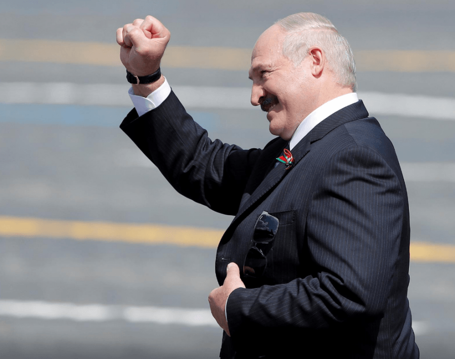 Aleksandar Lukashenko fluturon për në Rusi, pret të takohet me Putin