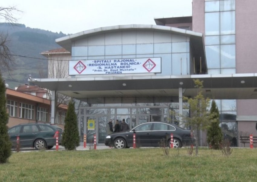 Dy të infektuar me COVID-19 po trajtohen me maskë CPAP në Spitalin e Prizrenit