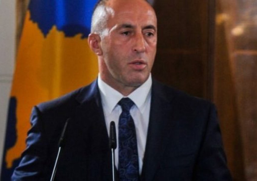 Ky është njeriu i vetëm të cilit i ulet në gjunjë Ramush Haradinaj