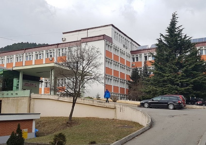 Në spitalin e Pejës pesë pacientë me Covid-19 në gjendje të rëndë