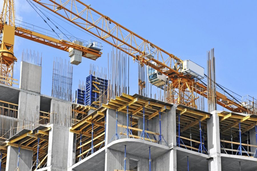 Ndryshon afati i licencave të kompanive të ndërtimit