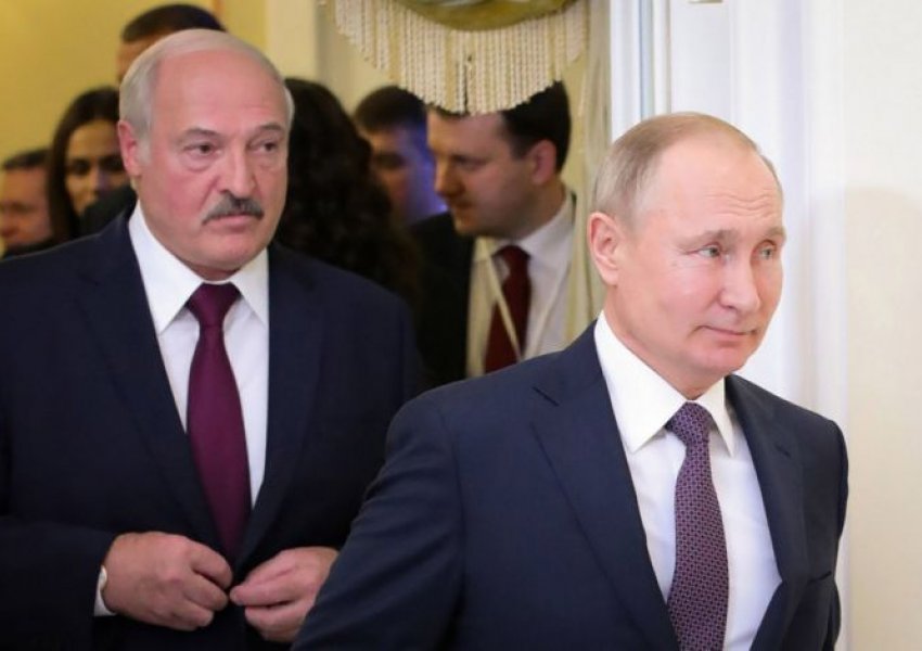 Kremlini akuzon Uashingtonin:  ‘Prapa protestave në Bjellorusi qëndroni ju’